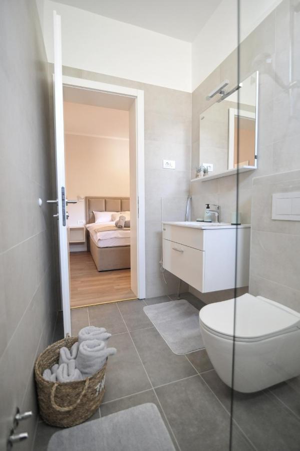 Tony'S House With Private Pool, Garden And Parking Villa Zadar Exterior photo